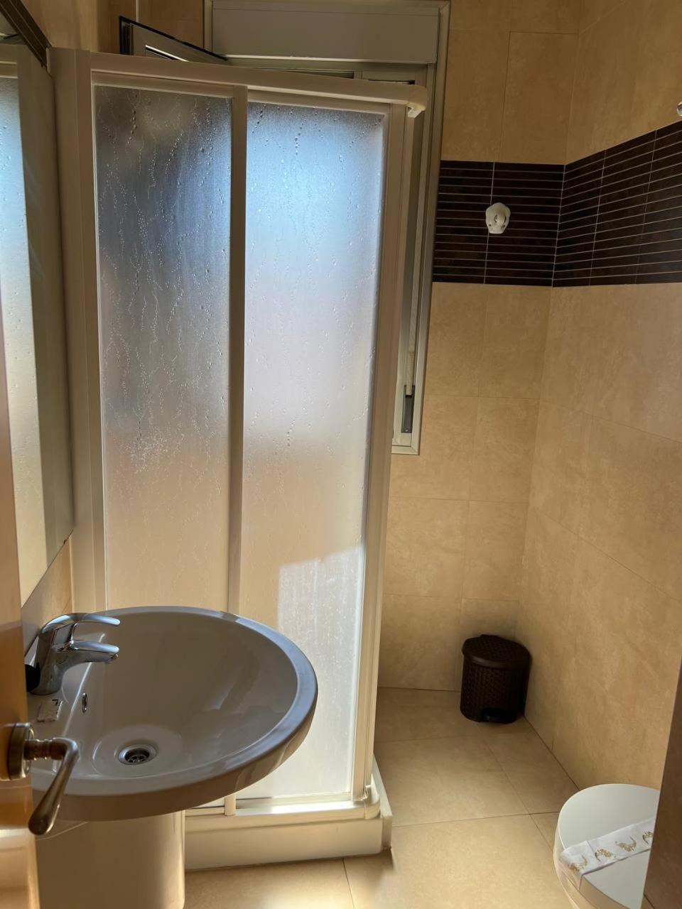 Hostal Manuela Punta Umbría المظهر الخارجي الصورة