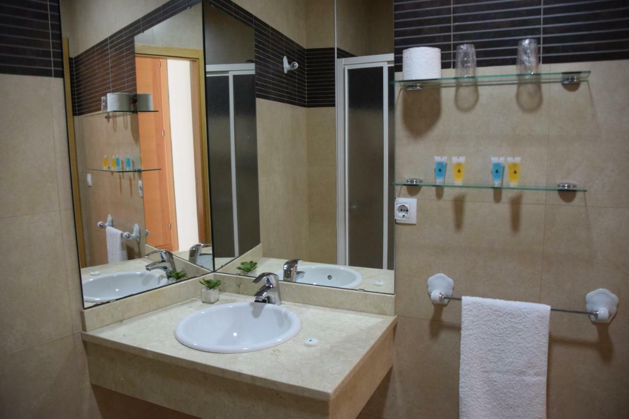 Hostal Manuela Punta Umbría المظهر الخارجي الصورة